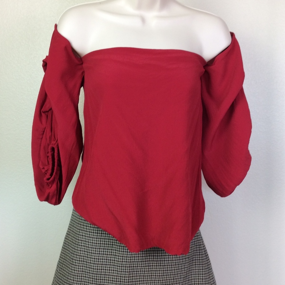 MLM - Red off shoulder top